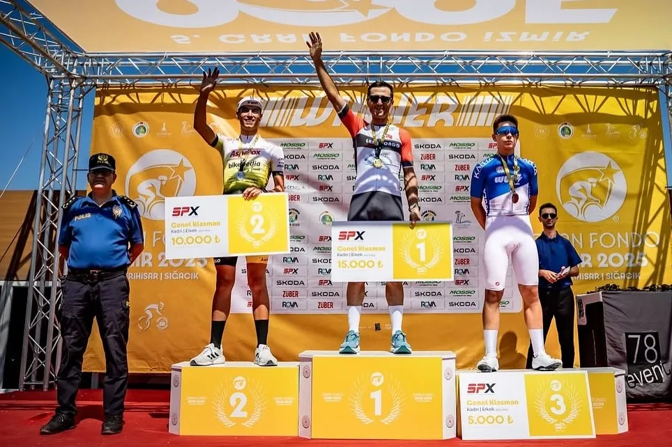 Mudanyalı bisikletçi Gökhan Uzuntaş zirveyi bırakmıyor