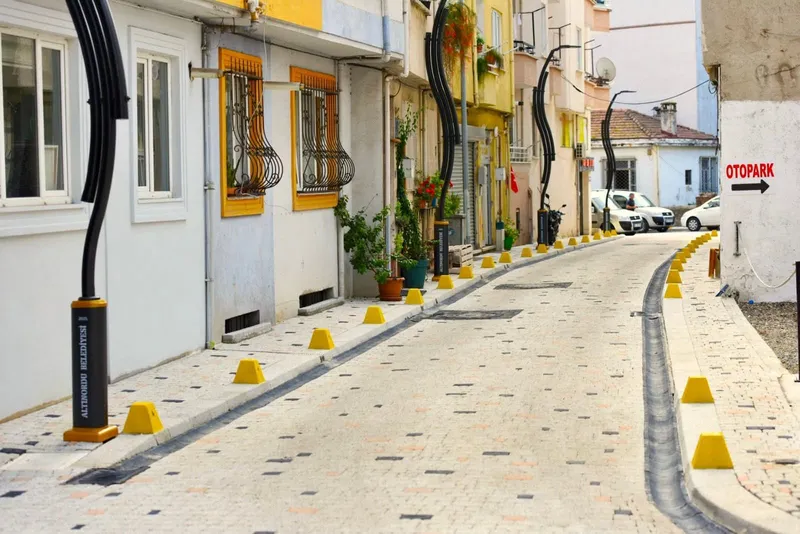 DÜZ MAHALLE DÖRT DÖRTLÜK