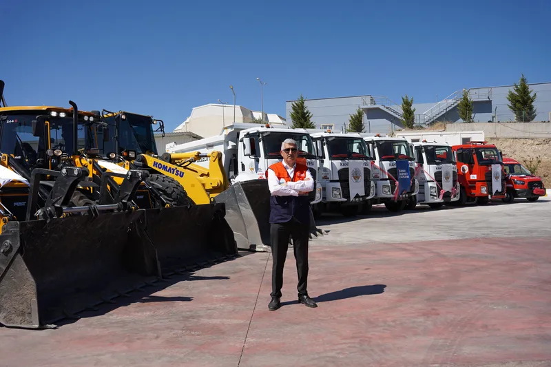 Kahta Belediyesi Tarihinin En Büyük Araç Alımını Gerçekleştirdi