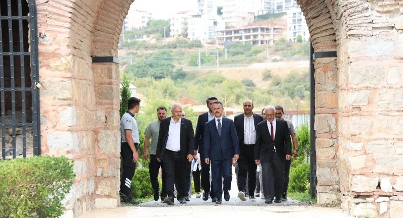 Vali Aktaş, Eskihisar Kalesi ve Osman Hamdi Bey Müzesi’nde İncelemelerde Bulundu