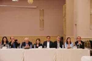 Eşbaşkan Bucak, Diyarbakır Barosunun barış toplantısına katıldı