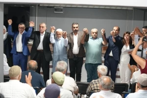 Eşbaşkanlar, ailelerin barıştırıldığı buluşmaya katıldı