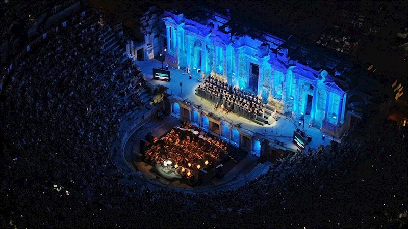 Hierapolis Antik Kenti tarihi konserle on binleri ağırladı