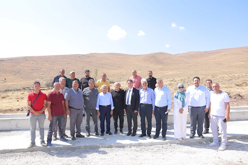 Başkan Büyükkılıç, Develi’de Adım Adım Gezerek Yatırım ve Çalışmaları Yerinde İnceledi