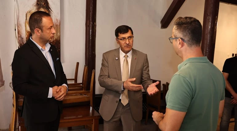 YÜKSEK KAHVE VE DOSTLAR KONAĞI AÇILIŞI İÇİN GERİ SAYIM BAŞLADI