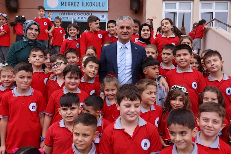 BAŞKANIMIZ YENİ EĞİTİM-ÖĞRETİM YILI HEYECANINA ORTAK OLDU