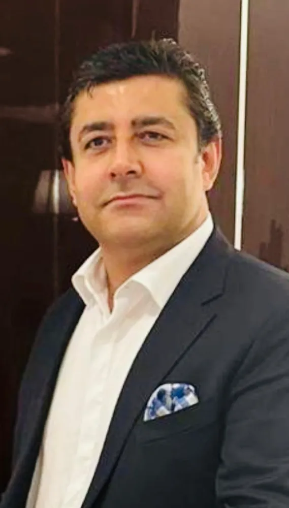 DİL, IRK ve RENK  FİNALİN TEK ADRESİ:  SON DURAK..!